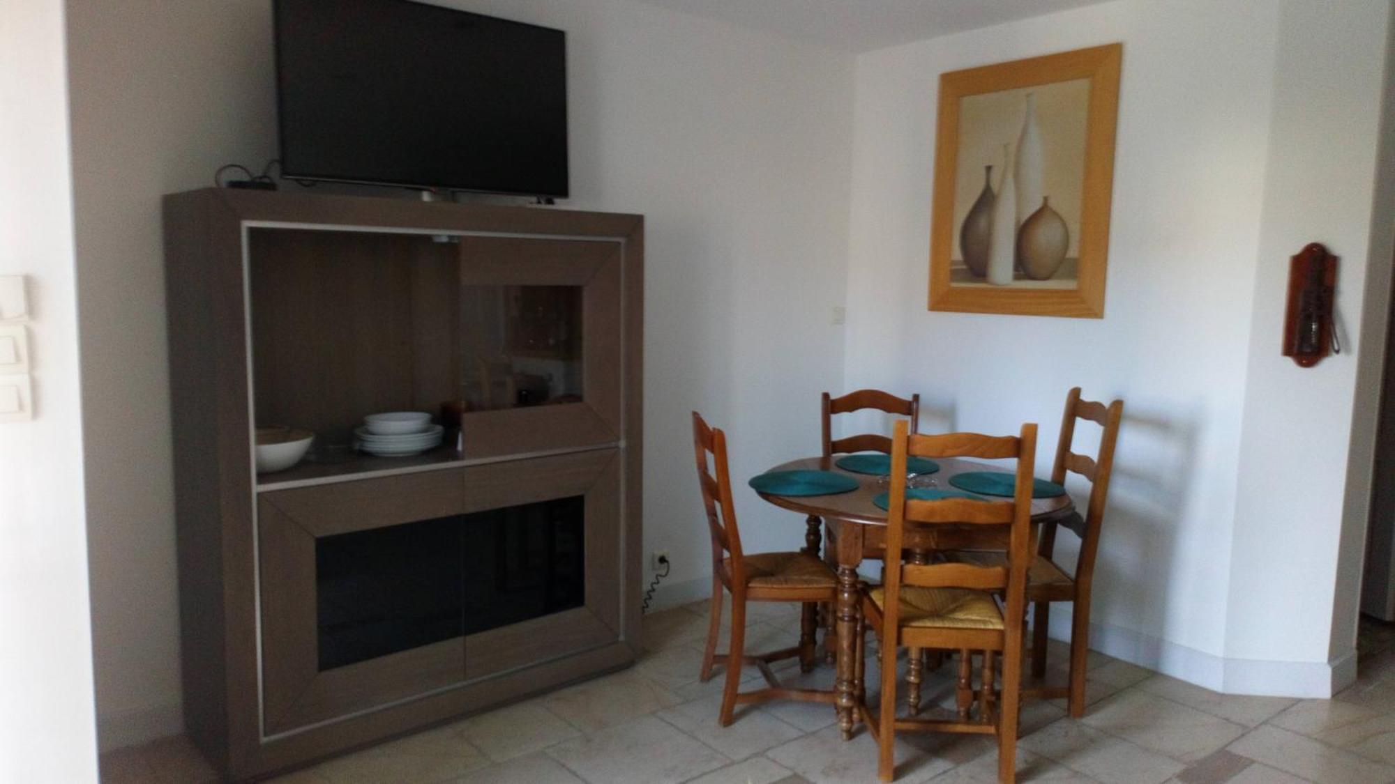 Apartmán La Pompelle Pichanges Exteriér fotografie